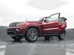 2021 Grand Cherokee Thumbnail 35