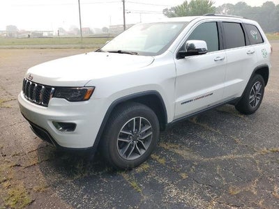 Photo of a 2022 Jeep Grand Cherokee WK 4X4 Limited 4DR SUV for sale