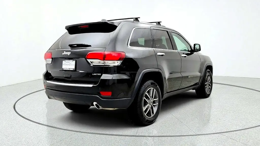 2022 Jeep Cherokee - $22,495