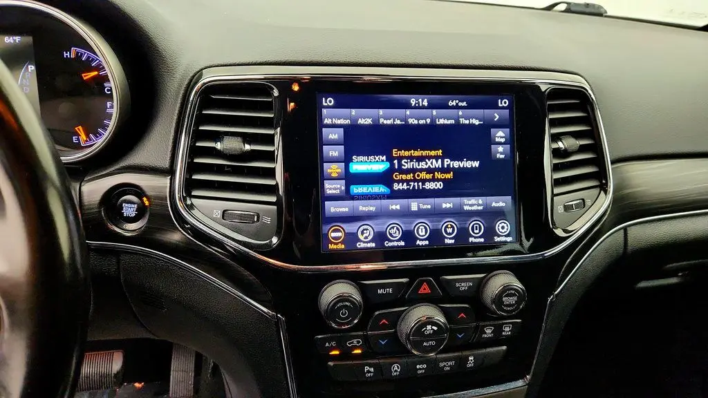 2022 Jeep Cherokee - $22,495
