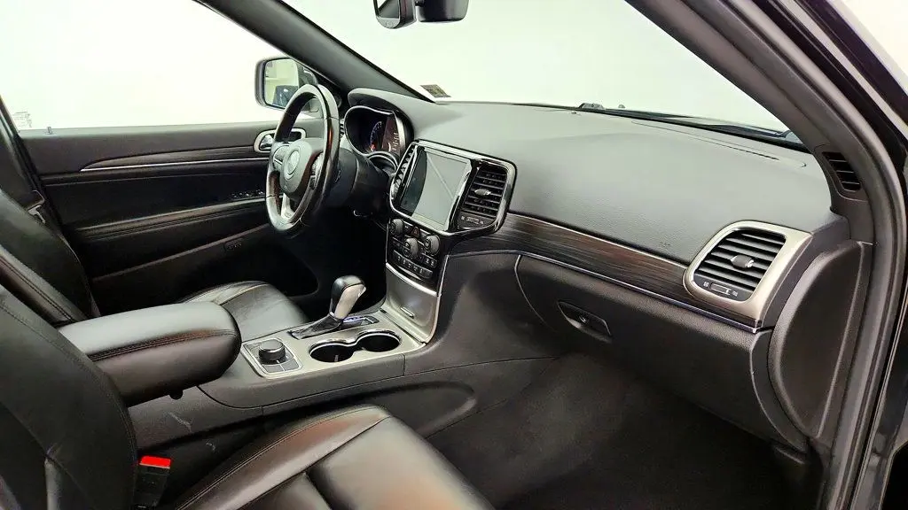 2022 Jeep Cherokee - $22,495