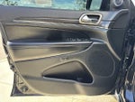 2015 Grand Cherokee Thumbnail 30