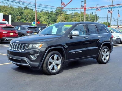 Photo of a 2016 Jeep Grand Cherokee 4X4 Limited 4DR SUV for sale