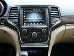 2016 Grand Cherokee Thumbnail 24