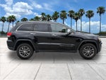 2017 Grand Cherokee Thumbnail 9