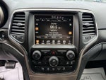2017 Grand Cherokee Thumbnail 22