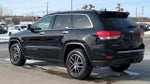 2019 Grand Cherokee Thumbnail 3