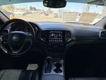2020 Grand Cherokee Thumbnail 15