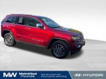 2020 Grand Cherokee Thumbnail 7