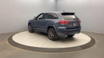 2021 Grand Cherokee Thumbnail 3