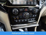 2020 Grand Cherokee Thumbnail 11