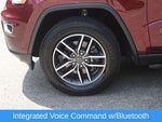 2020 Grand Cherokee Thumbnail 28