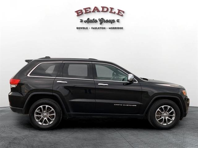 2015 Jeep Cherokee - $10,900