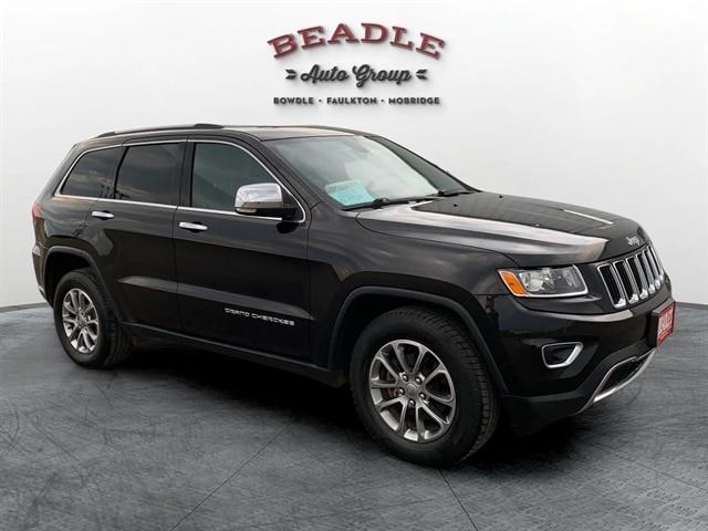 2015 Jeep Cherokee - $10,900