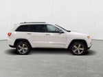 2015 Grand Cherokee Thumbnail 3