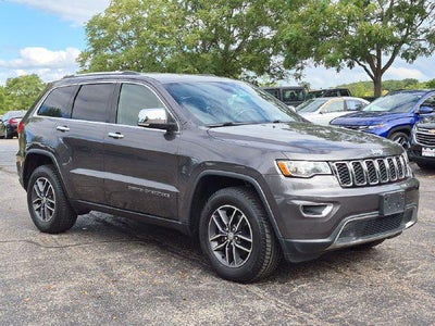 Photo of a 2017 Jeep Grand Cherokee 4X4 Limited 4DR SUV for sale