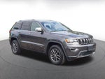 2017 Grand Cherokee Thumbnail 1