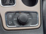 2017 Grand Cherokee Thumbnail 23