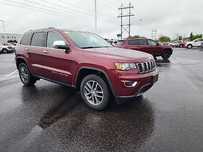 Photo of a 2018 Jeep Grand Cherokee 4X4 Limited 4DR SUV for sale