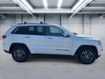 2018 Grand Cherokee Thumbnail 23
