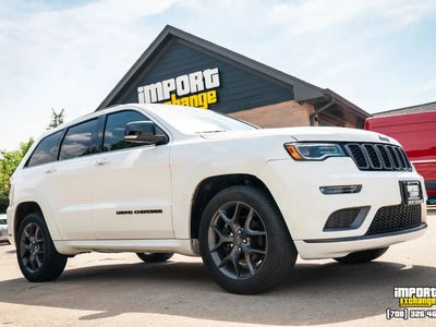Photo of a 2019 Jeep Grand Cherokee 4X4 Limited 4DR SUV for sale