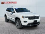 2019 Grand Cherokee Thumbnail 3