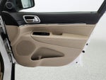 2020 Grand Cherokee Thumbnail 30