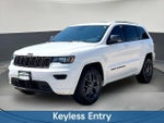 2021 Grand Cherokee Thumbnail 3