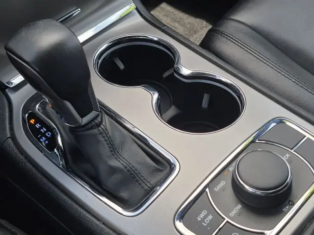 2022 Jeep Cherokee - $22,995