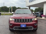 2017 Grand Cherokee Thumbnail 2