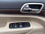 2017 Grand Cherokee Thumbnail 24