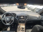 2017 Grand Cherokee Thumbnail 21