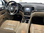 2017 Grand Cherokee Thumbnail 32
