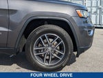 2017 Grand Cherokee Thumbnail 34