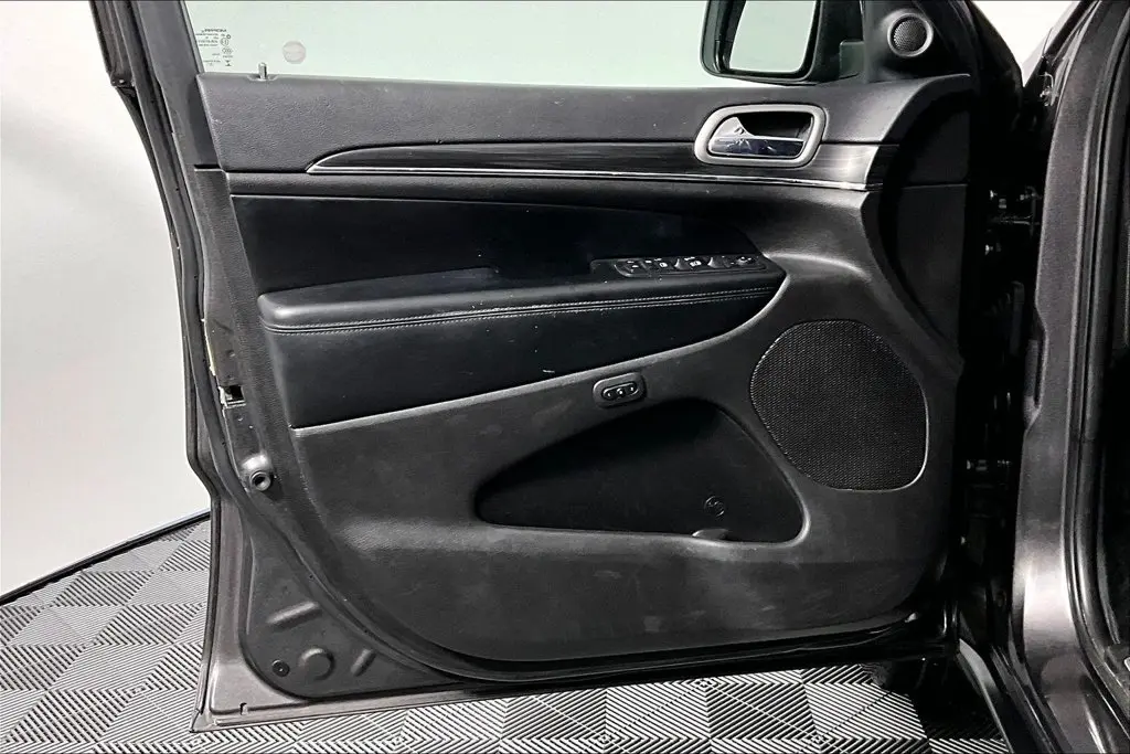 2019 Jeep Cherokee - $21,391