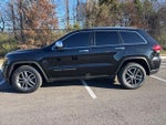 2017 Grand Cherokee Thumbnail 2