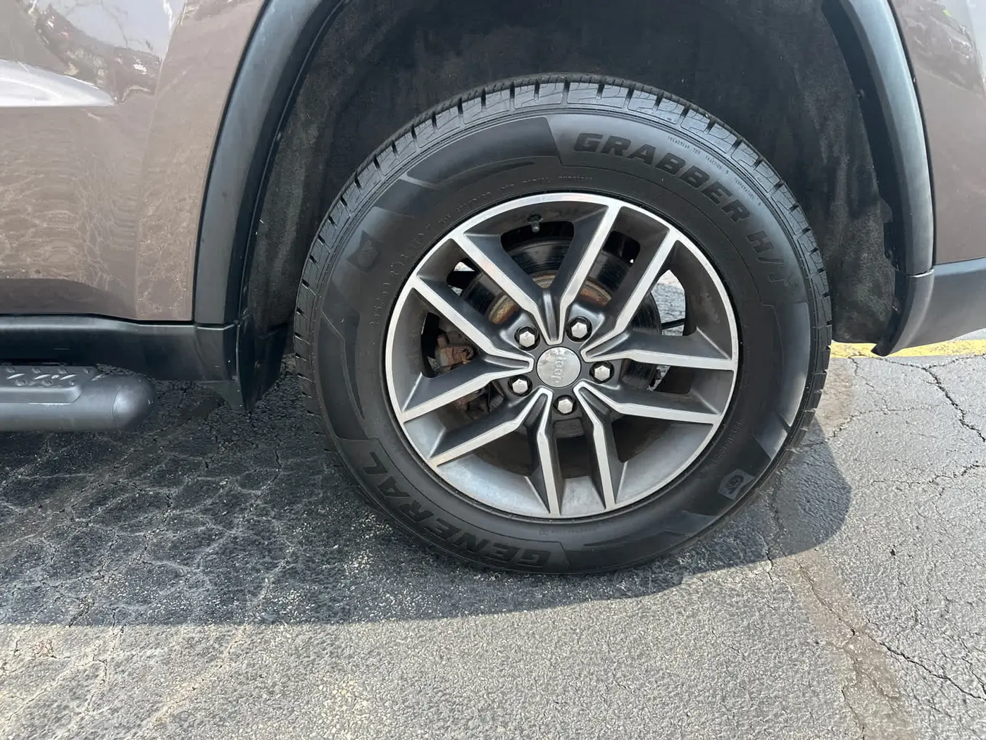 2017 Jeep Cherokee - $13,250
