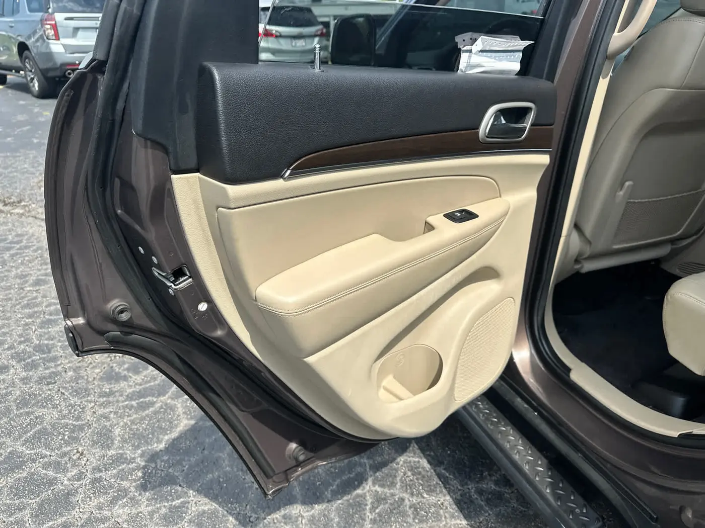 2017 Jeep Cherokee - $13,250