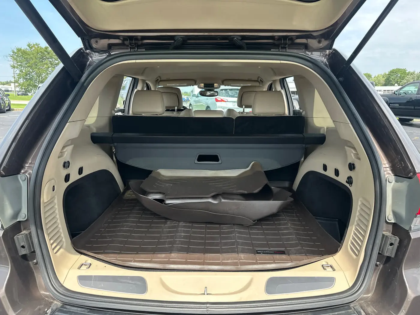 2017 Jeep Cherokee - $13,250