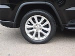 2017 Grand Cherokee Thumbnail 28