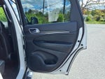 2019 Grand Cherokee Thumbnail 14