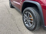2019 Grand Cherokee Thumbnail 28