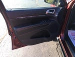 2016 Grand Cherokee Thumbnail 2