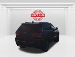2016 Grand Cherokee Thumbnail 5