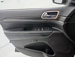 2017 Grand Cherokee Thumbnail 12