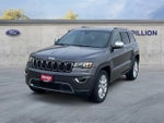 2017 Grand Cherokee Thumbnail 7