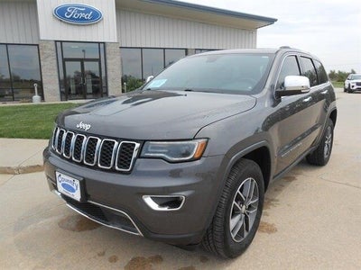 Photo of a 2017 Jeep Grand Cherokee 4X4 Limited 4DR SUV for sale