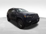 2018 Grand Cherokee Thumbnail 5