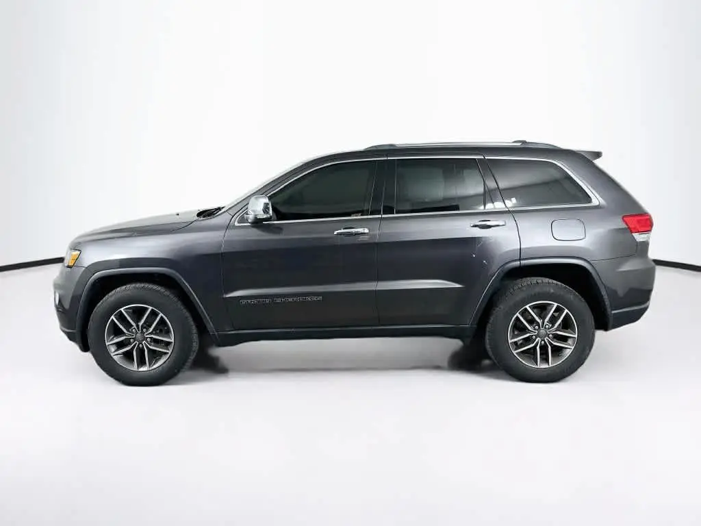 2019 Jeep Cherokee - $17,570