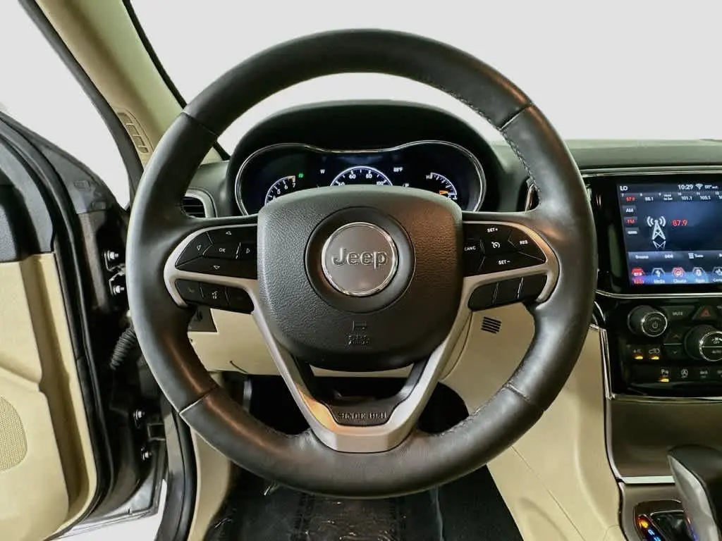 2019 Jeep Cherokee - $17,570